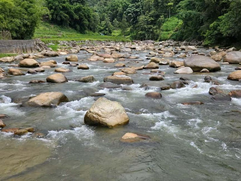 2 Night Lao Chai-Ta Van Homestay- Trekking & Fansipan Visit - The early limousine ride from Hanoi to Sapa