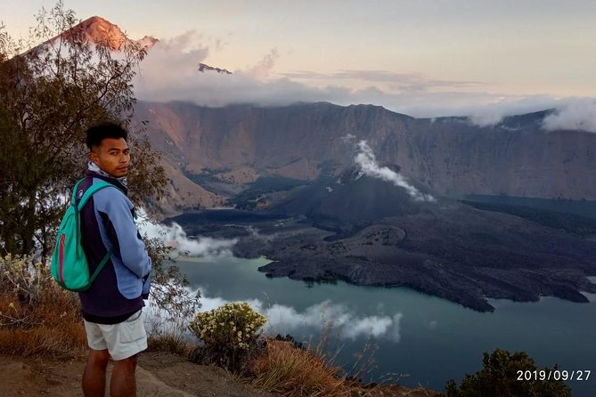 2D1N Senaru Crater Rim Trekking - A demanding climb from Senaru to 2,641 meters