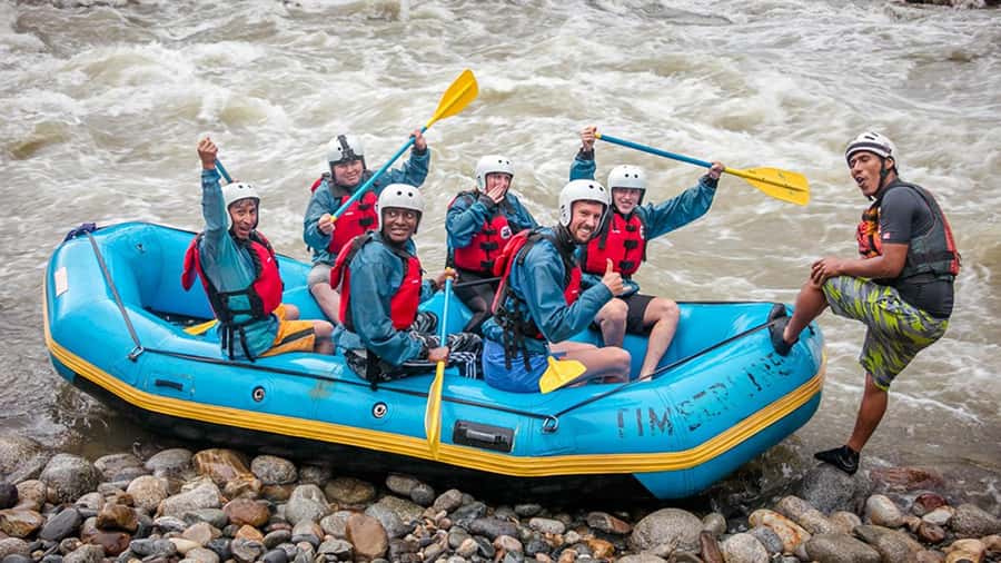 4 days/3 nights: Inka Jungle Trek to Machu Picchu - Day 1: Abra Málaga to Santa María by bike