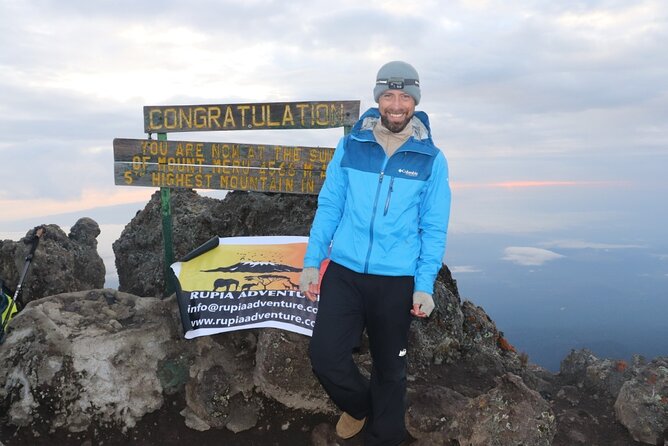 4 Days Mount Meru Trekking - The night climb to Socialist Peak