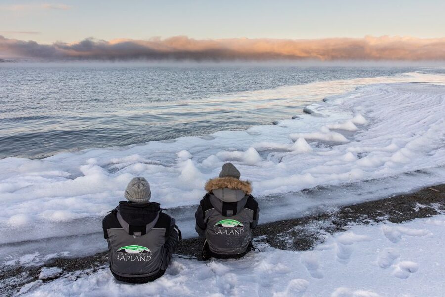 Abisko National Park: Scenic Morning Hike with Transfer - How difficult is the 3 to 4 km walk?