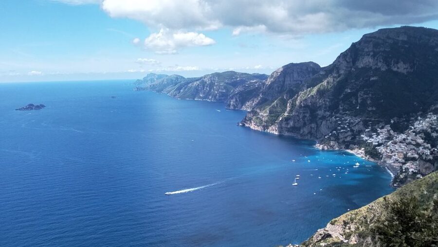 Agerola: Path of the Gods Guided Hiking Tour - Walking from Bomerano toward Nocelle