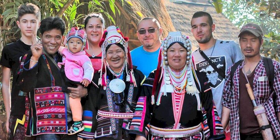 Akha & Lahu village trekking 1 day - The Lahu village visit and the sales-pressure issue