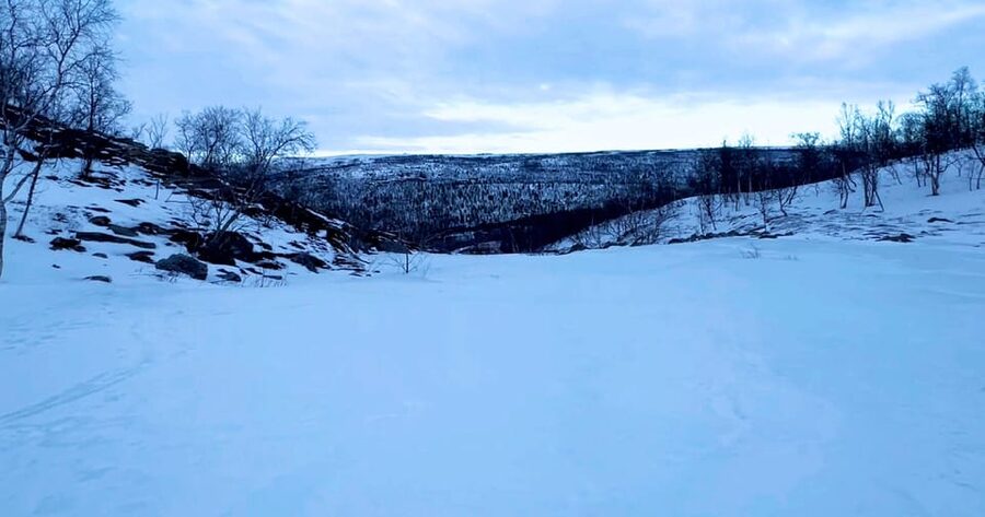 Alta: Igloo Ice Hotel and Hiking to the Frozen Waterfall. - Should you book the Igloo Hotel and waterfall tour?
