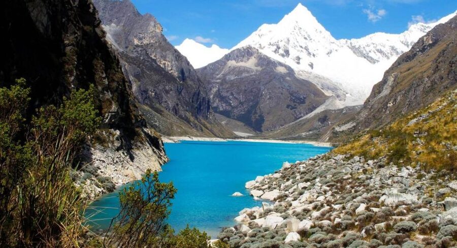 Ancash: Trekking to Paron Lagoon with Entrance | Full day| - The viewpoint path, a short walk with a real climb