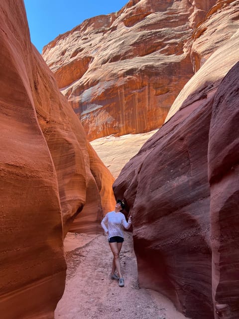 Antelope Canyon Lake Powell: Guided Kayaking & Hike Tour - Entering the quieter Antelope Canyon channel