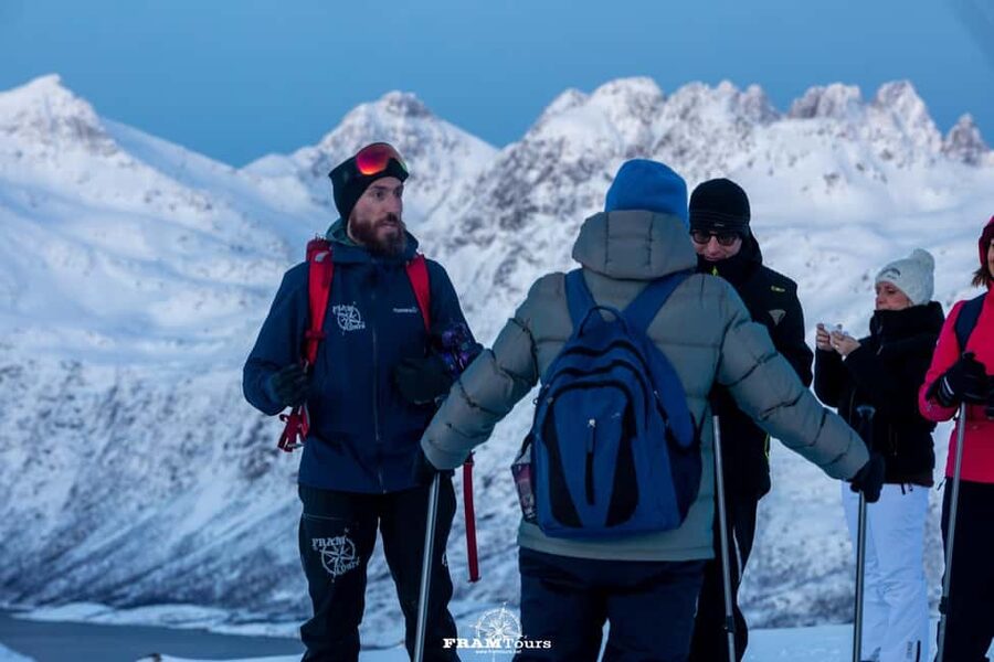 Arctic hike on Kvaløya Island with drinks and snacks - Why Kvaløya makes a good snowshoe destination