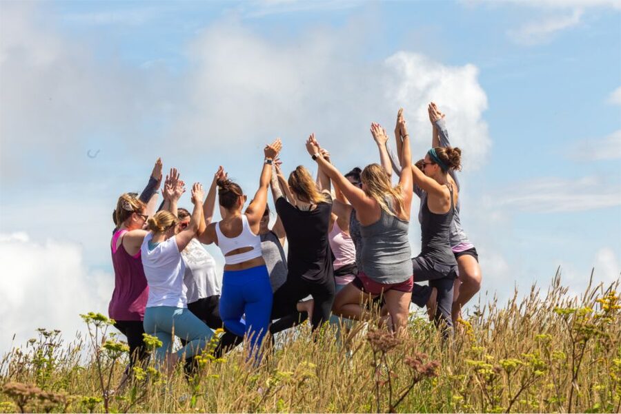 Asheville: Yoga on a Mountain Hike - Morning calm or sunset color