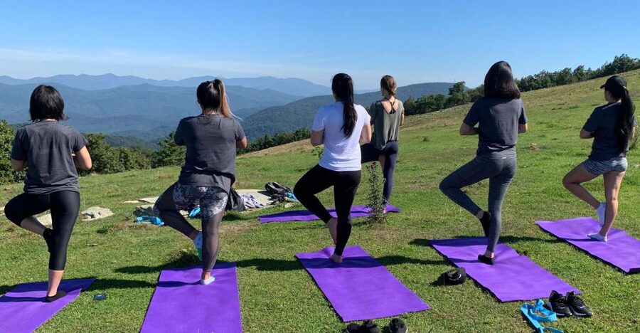 Asheville: Yoga on a Mountain Hike - From the trailhead to the first mountain views
