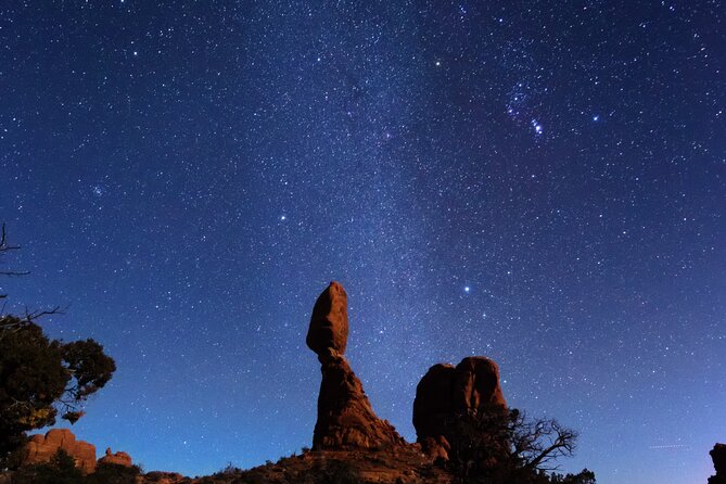 Astro-Photo, Hiking and Stargazing Tour in Arches National Park - What the supplied gear adds