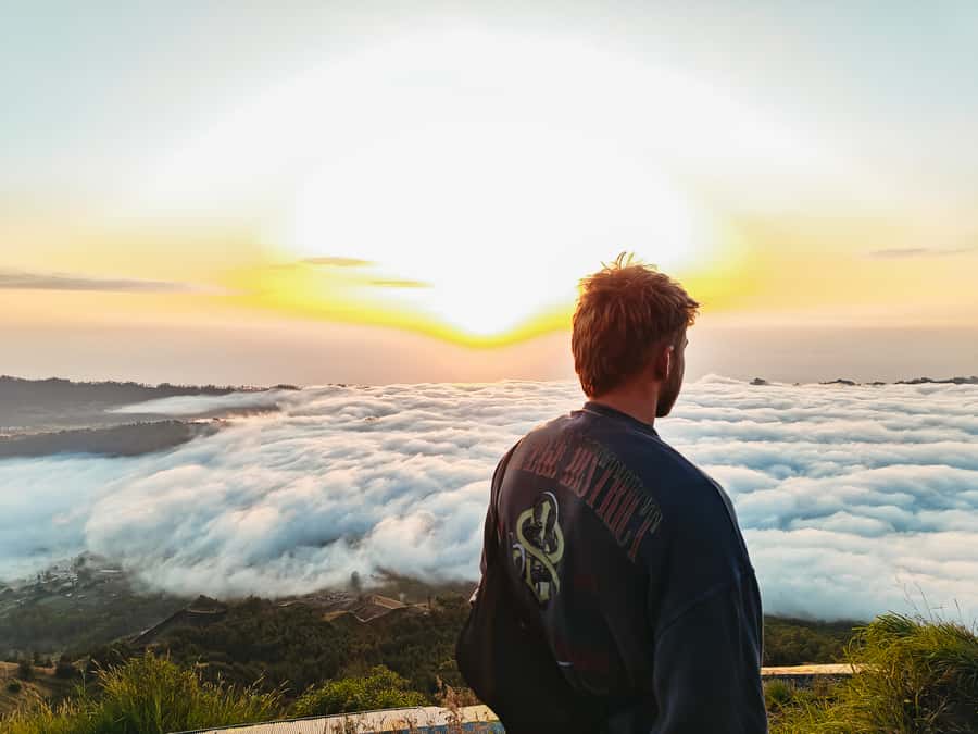 Bali: Mount Batur Guided Sunrise Trek with Breakfast - Around the crater and younger volcanic features