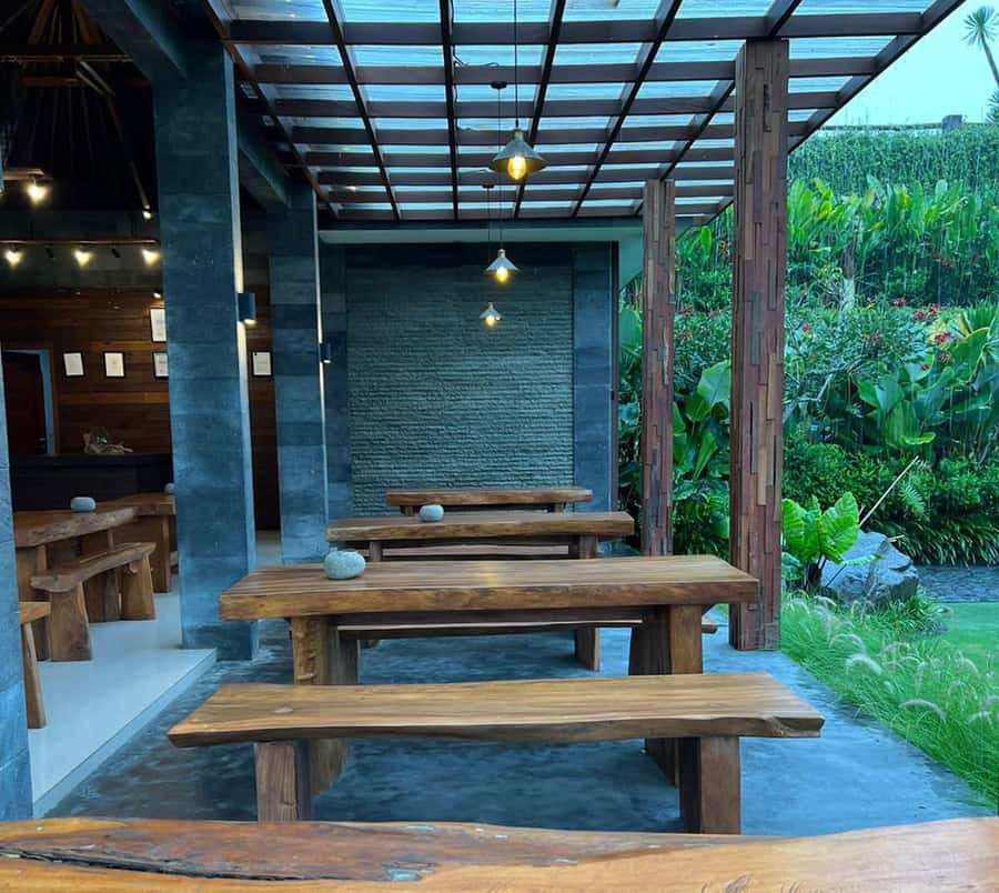 Bali: Mount Batur Sunset Trek with Picnic - The descent and the Mt. Batur Lounge finish