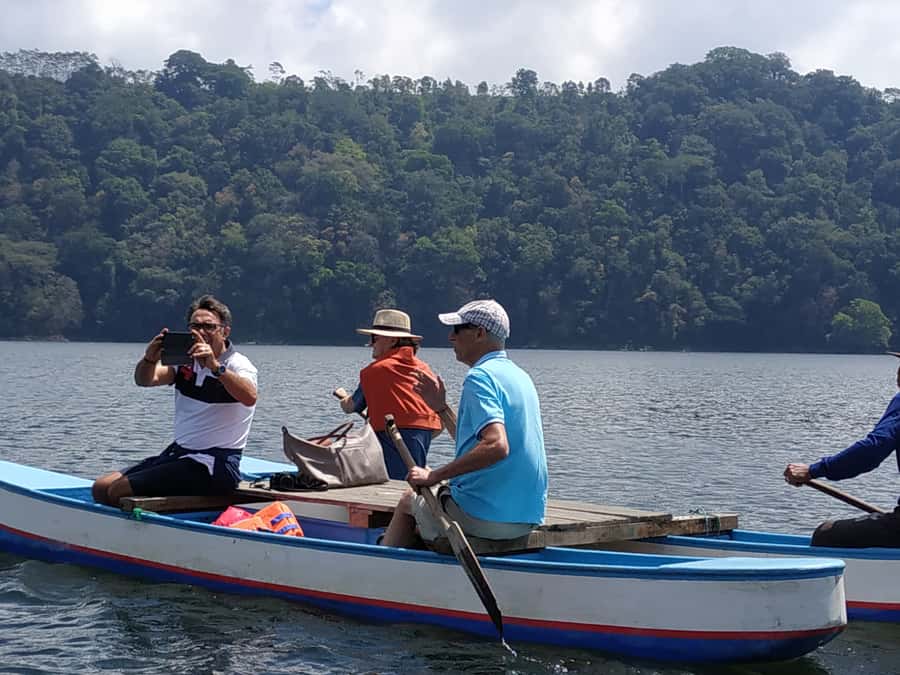Bali: Munduk Waterfalls Trek, Twin Lakes and Temple Tour - Ulun Danu Tamblingan Temple and the lakeside forest
