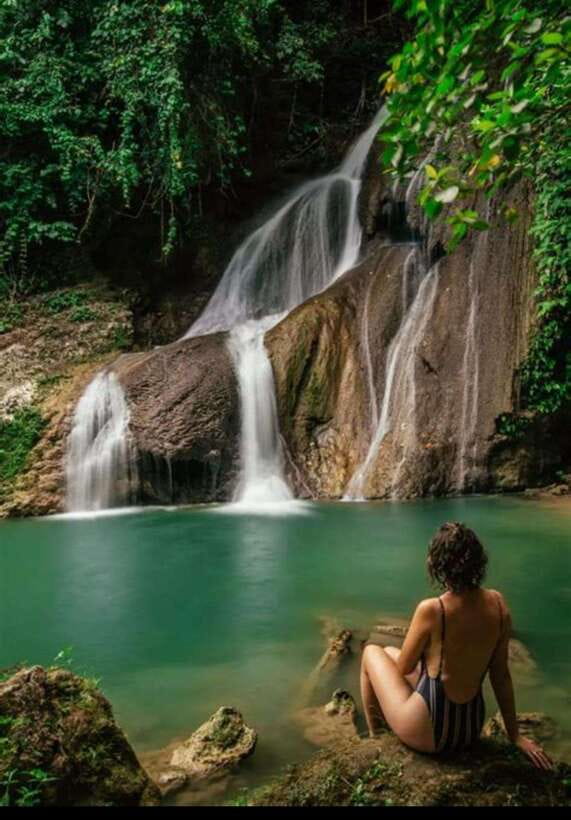 Bohol: Hidden Waterfall Hopping and Jungle Trek Adventure - Guides make the rough sections manageable