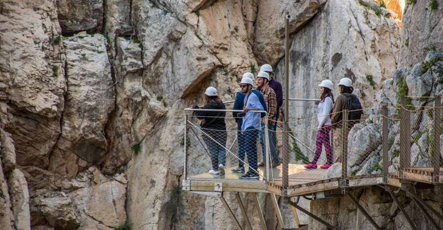 Caminito del Rey: Guided Hiking Tour with Entrance Tickets - The gorge walk, with views at every turn