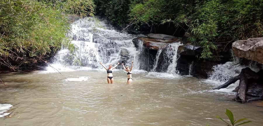 Chiang Mai: 2-Day Jungle Trek with Elephant Farm & Raft Ride - The uphill walk to the Karen village