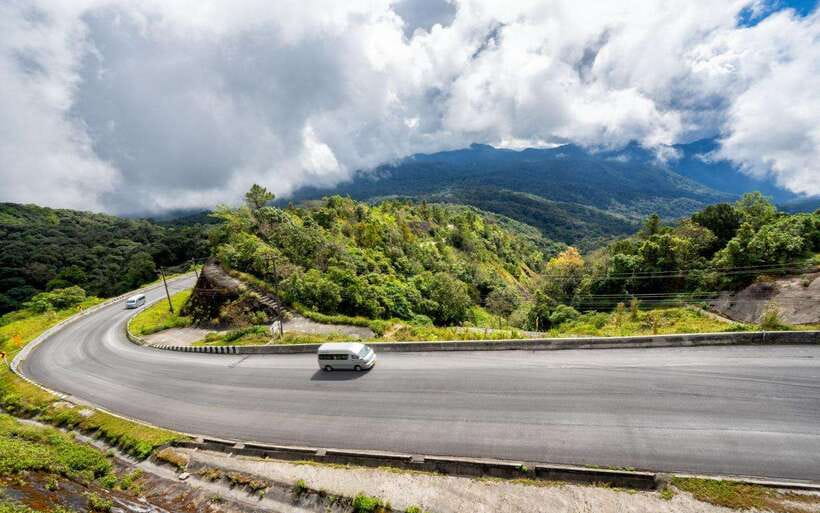 Chiang Mai: Doi Inthanon National Park and Pha Dok Siew Trek - Wachirathan Waterfall and the final return