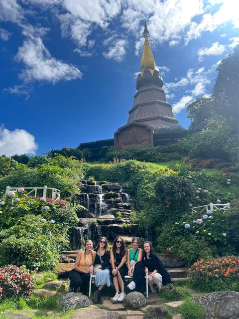 Chiang Mai: Doi Inthanon Park and Pha Dok Siew Trail Trek - Lunch and coffee at Baan Mae Klang Luang
