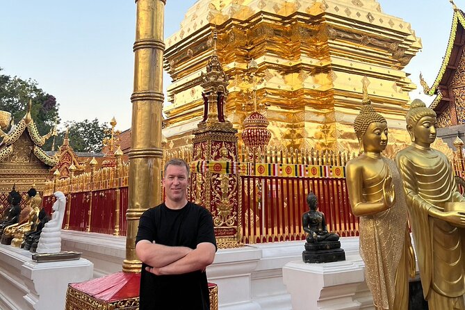Chiang Mai - Doi Suthep Temple & Wat Pha Lat Hike - What to see inside Doi Suthep