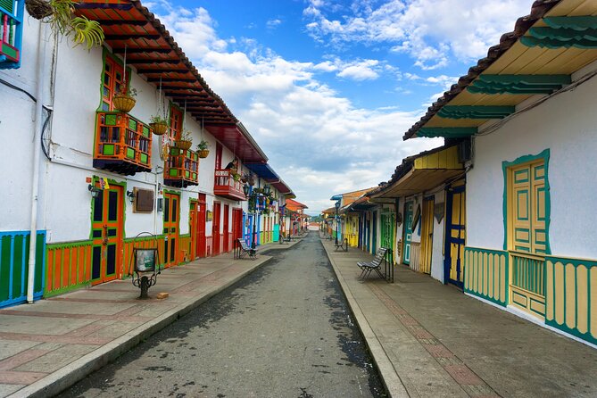 Cocora Valley and Salento Hike Tour - The Willy jeep ride adds local character