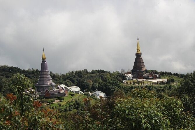 Doi inthanon National Park + 2Hour Fantastic Trekking with Lunch - The two-hour seasonal trek