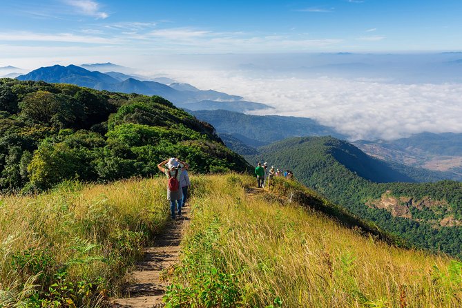 Doi Inthanon National Park with Nature Trail Trekking 1-Day Tour - Wachirathan Falls Starts the Sightseeing