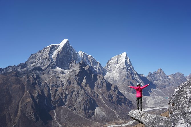 Everest Base Camp Trekking - Reaching Everest Base Camp on Day 9