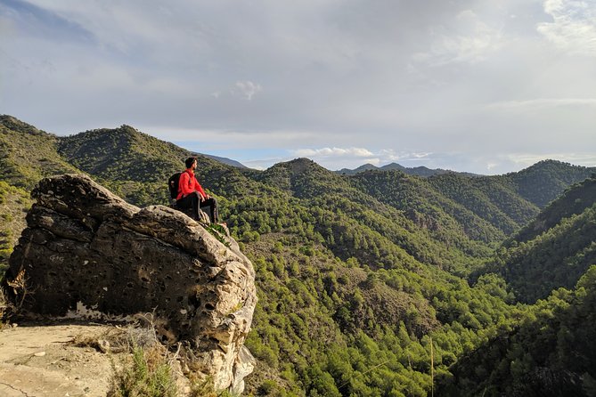 Frigiliana Small-Group Hike and Wine Tasting Tour from Malaga - Viewpoints across the Sierra de Alhama, Tejeda and Almijara