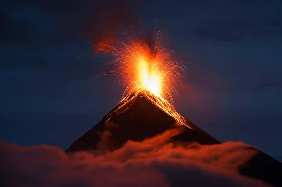 From Antigua: Adventure, 2-Day Hiking to Acatenango Volcano - Breakfast and the long descent to Antigua