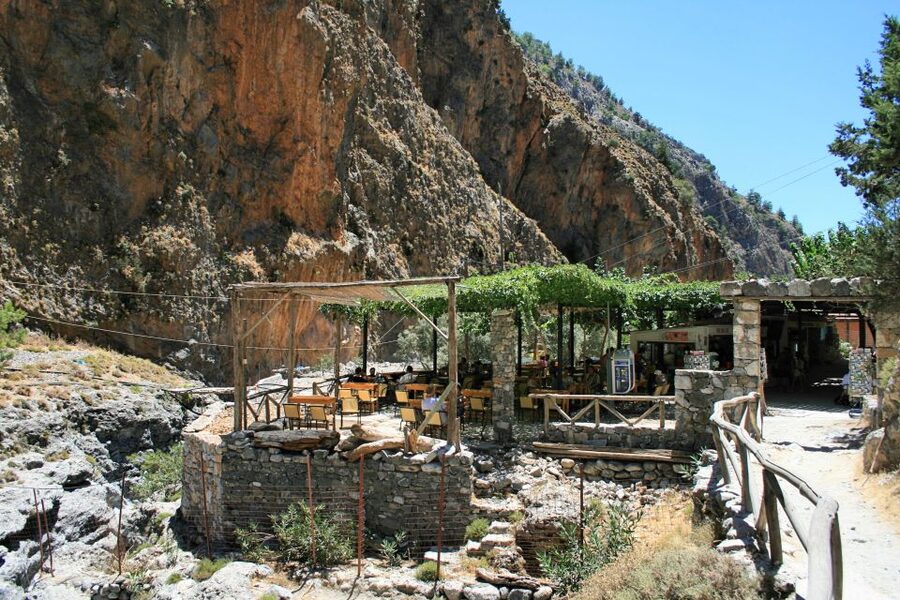 From Chania/Rethymno: Samariá Gorge Guided Hike with Pickup - The gorge floor, springs, and Kri-Kri country