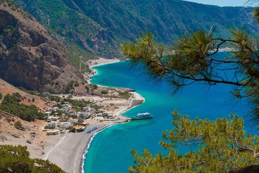From Chania: Samaria Gorge with Professional Hiking Guide - An early Chania pickup and a useful mountain breakfast
