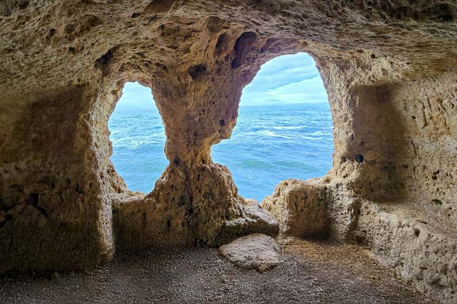 From Faro: Benagil Cliffs Hiking & 4 Treasures Experience - Leaving Faro and reaching Praia da Marinha