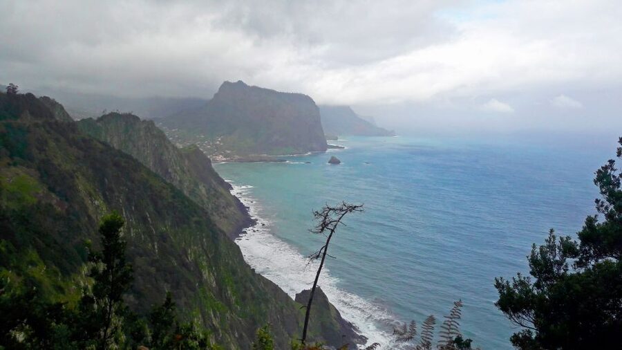 From Funchal: Machico to Porto da Cruz Larano Cliff Hike - The Larano Cliff path: beautiful, narrow, and exposed