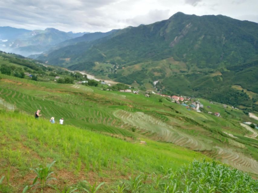 From Hanoi: 2-Day Sapa Trekking Trip with Homestay & Meals - Who should book this trip