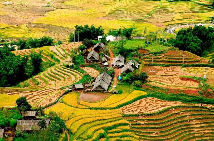 From Hanoi: 2-Day Sapa Trekking Trip with Homestay & Meals - The 6:00 AM ride from Hanoi Old Quarter