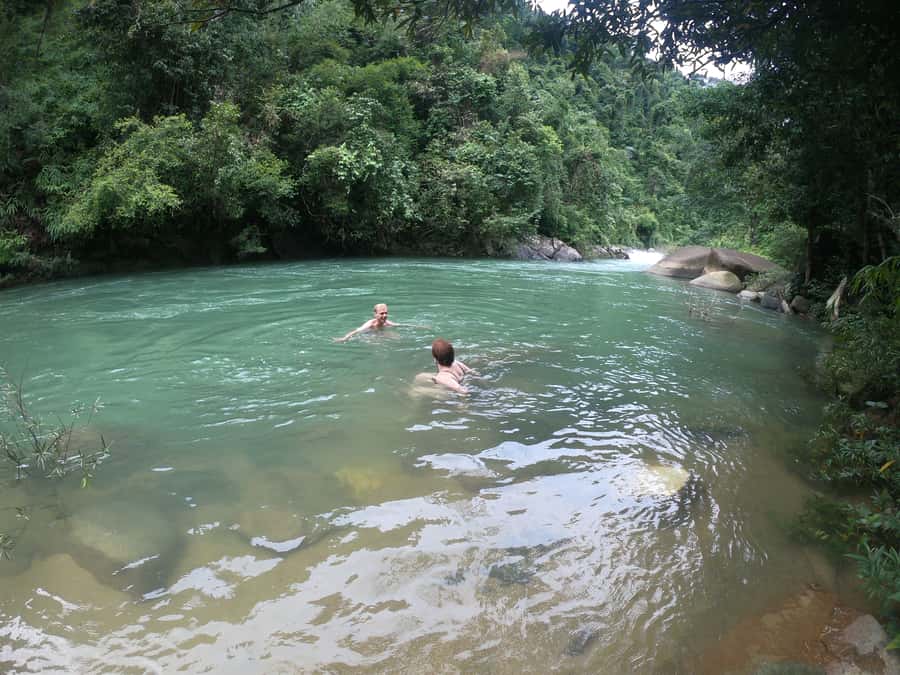 From Khao Lak: Khao Sok Jungle Hike & River Tour - A gentle ride down the Sok River