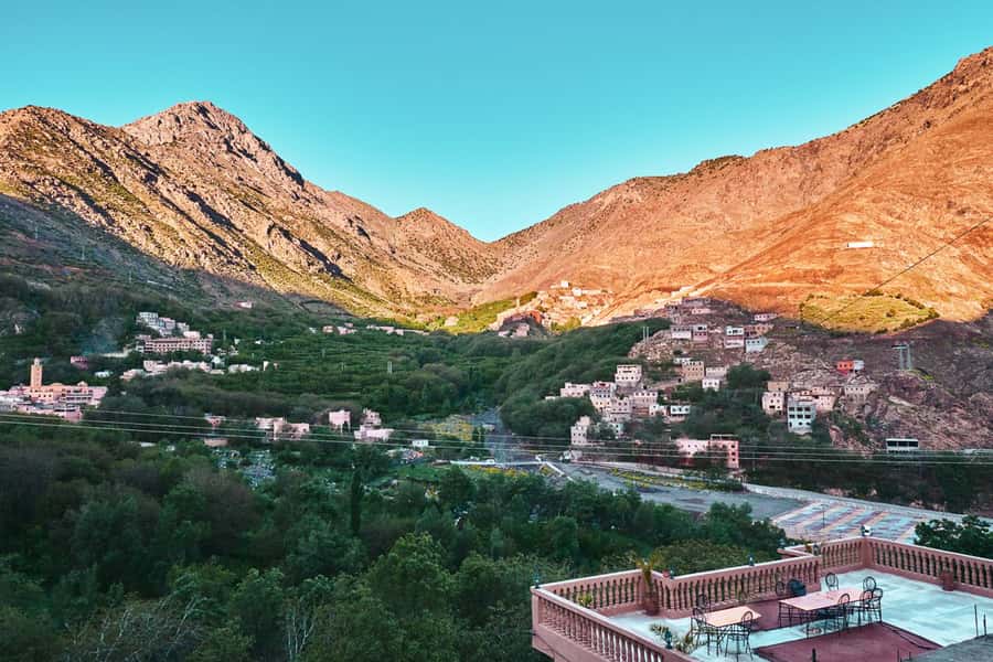 From Marrakech: Atlas Mountains Full-Day Hiking Trip w Lunch - Walking through Imlil Valley