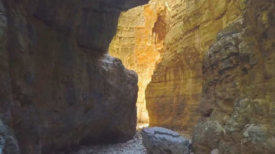 From Rethymno/Chania: Imbros Gorge Hike - Walking through the narrow passages