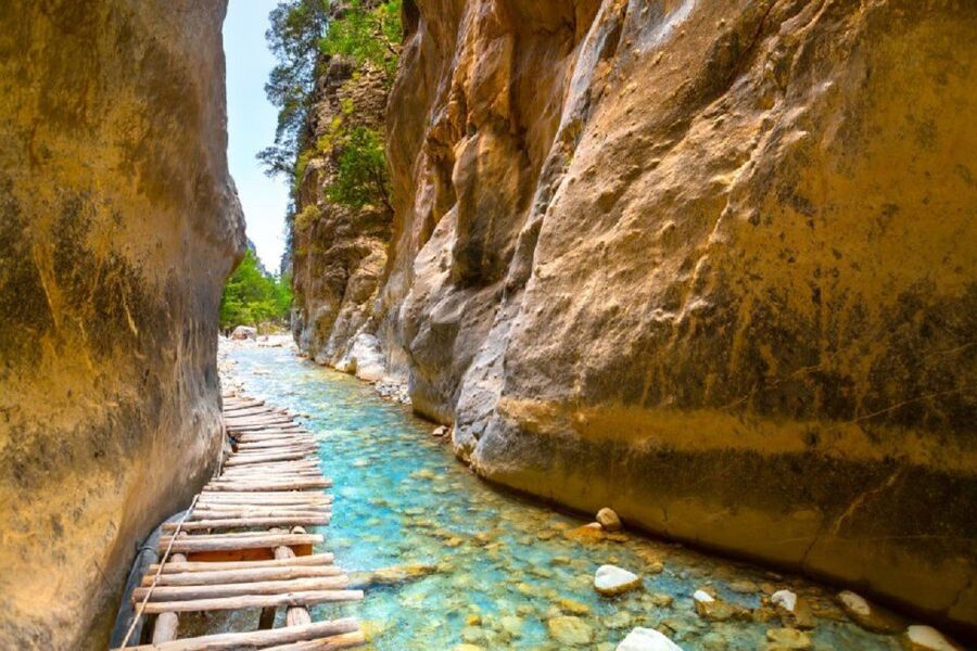 From Rethymno: Samariá Gorge Full-Day Hike - The early pickup from Rethymno