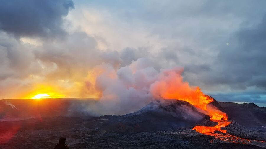From Reykjavík: Fagradalsfjall Volcano Hike with Geologist - Why this volcano hike is different