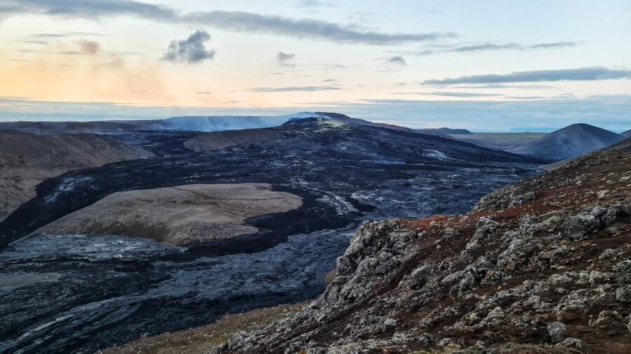 From Reykjavík: Fagradalsfjall Volcano Hike with Geologist - Small-group atmosphere and guide quality