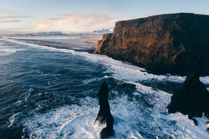From Reykjavik: Glacier Hike, South Coast and Waterfalls Day Trip - A small van, changing weather, and a very long day