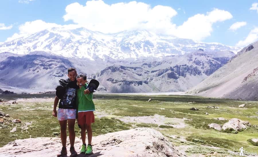 From Santiago: Cajón del Maipo and Volcán San José Hike 8K - What the guides add to the day