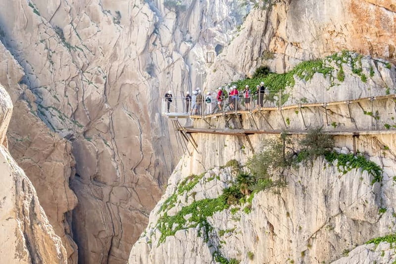 From Seville: Caminito del Rey Hike Day Trip - Getting ready at El Kiosko