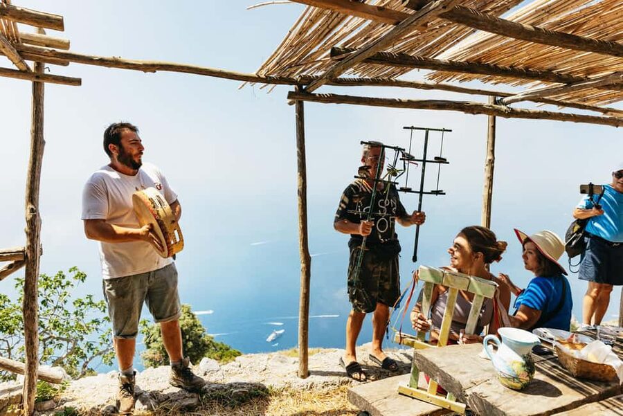 From Sorrento: Path of the Gods Guided Hike with Transfers - The views from above Praiano and Positano