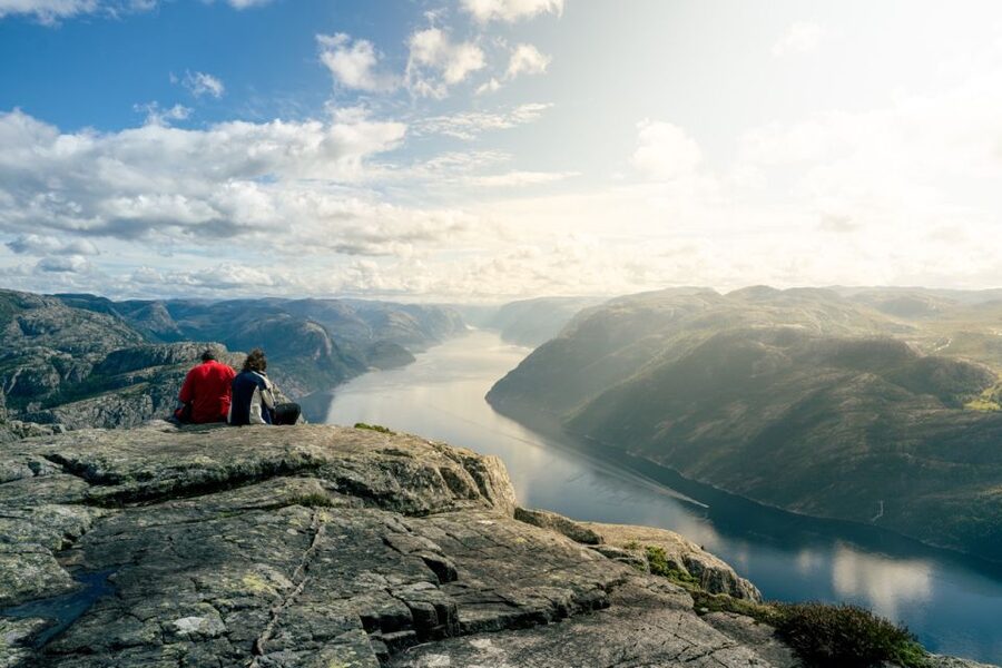From Stavanger: Pulpit Rock Guided Hike with Pickup - Reaching the 604-meter cliff