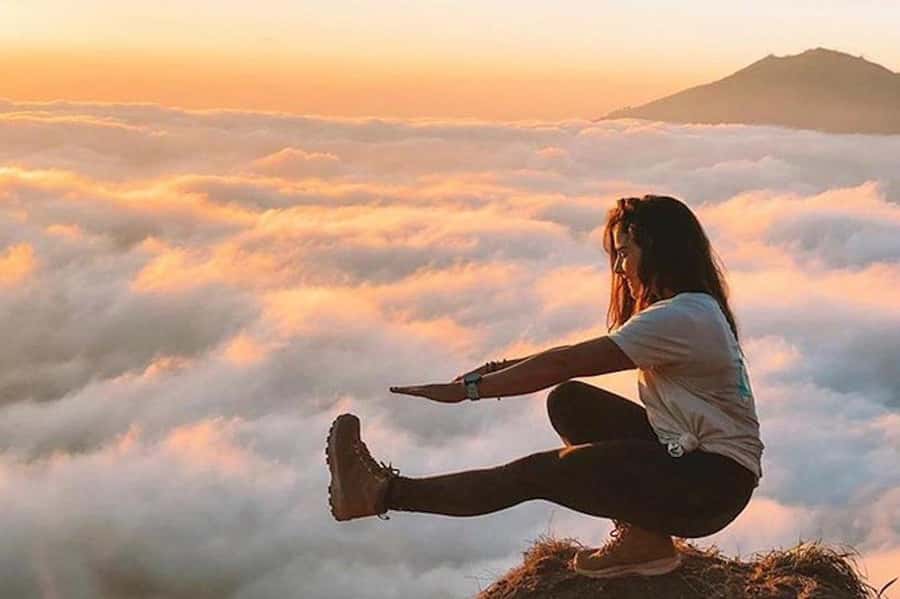 From Ubud: Mount Batur Hiking With Hotspring - Practical Packing Advice for a Dark Mountain