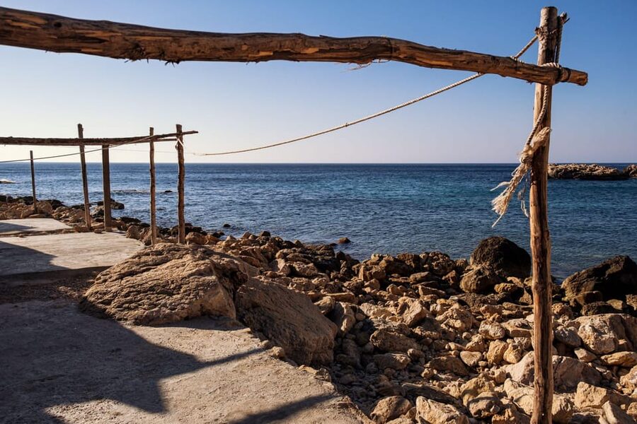 From Valencia: Cala del Moraig Hiking & Beach Trip - Who will enjoy this day most