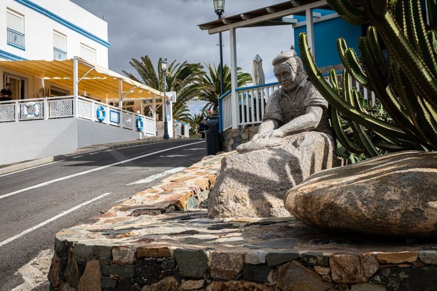 Fuerteventura: Wild Coast and Legends Hike - The 45-minute ride into Fuerteventura’s west