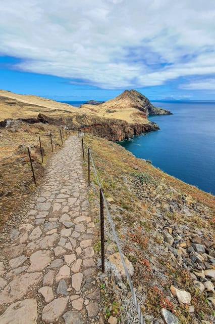 Funchal: Caniçal Ponta São Lourenco Hiking Transfer - Timing matters more than the price suggests